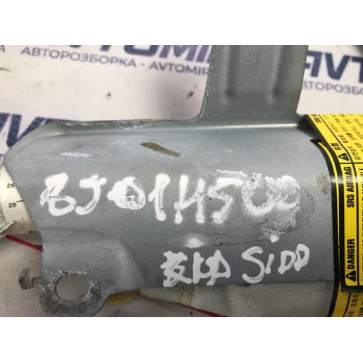 Подушка безопасности боковая правая Kia Ceed Pro 2006-2012 850201H300